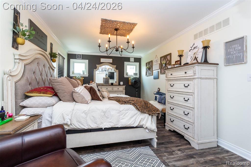 653 Chestnut Street, Wyandotte, MI 48192 — Photo 27
