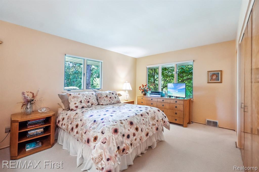 4415 Chisholm Trail, Bloomfield Hills, MI 48301 — Photo 23