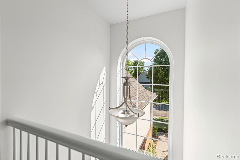 6048 Pine Cone Drive, Grand Blanc, MI 48439 — Photo 20