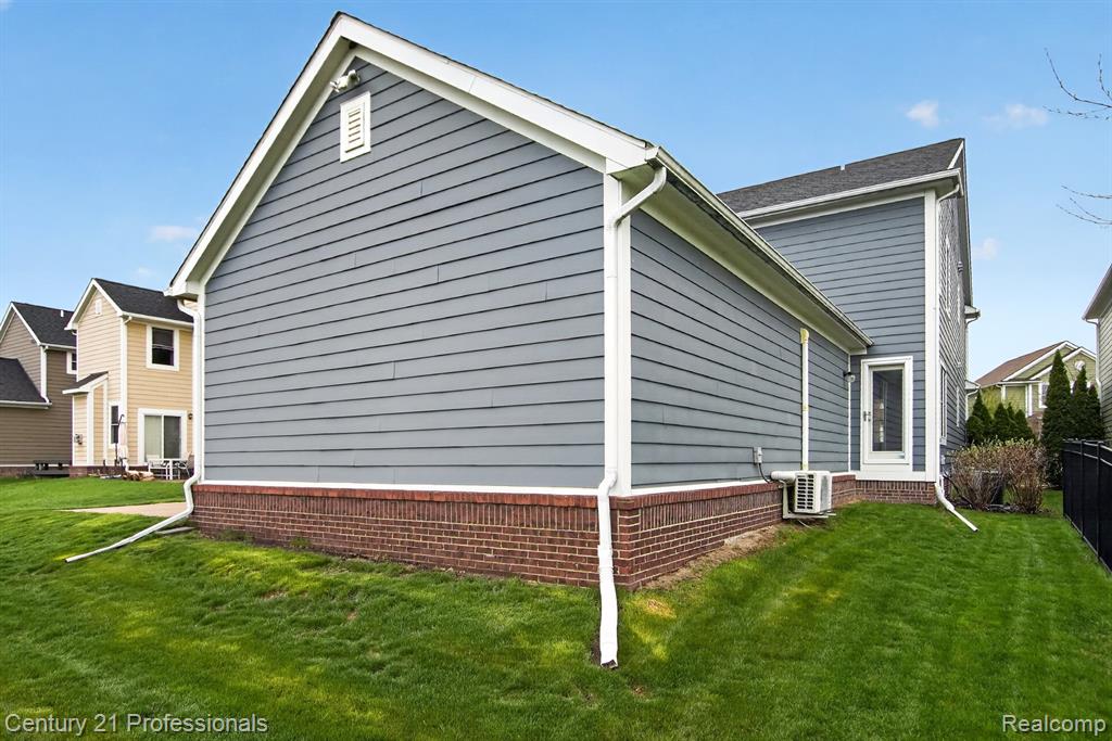 50153 Grant Street, Canton, MI 48188 — Photo 54