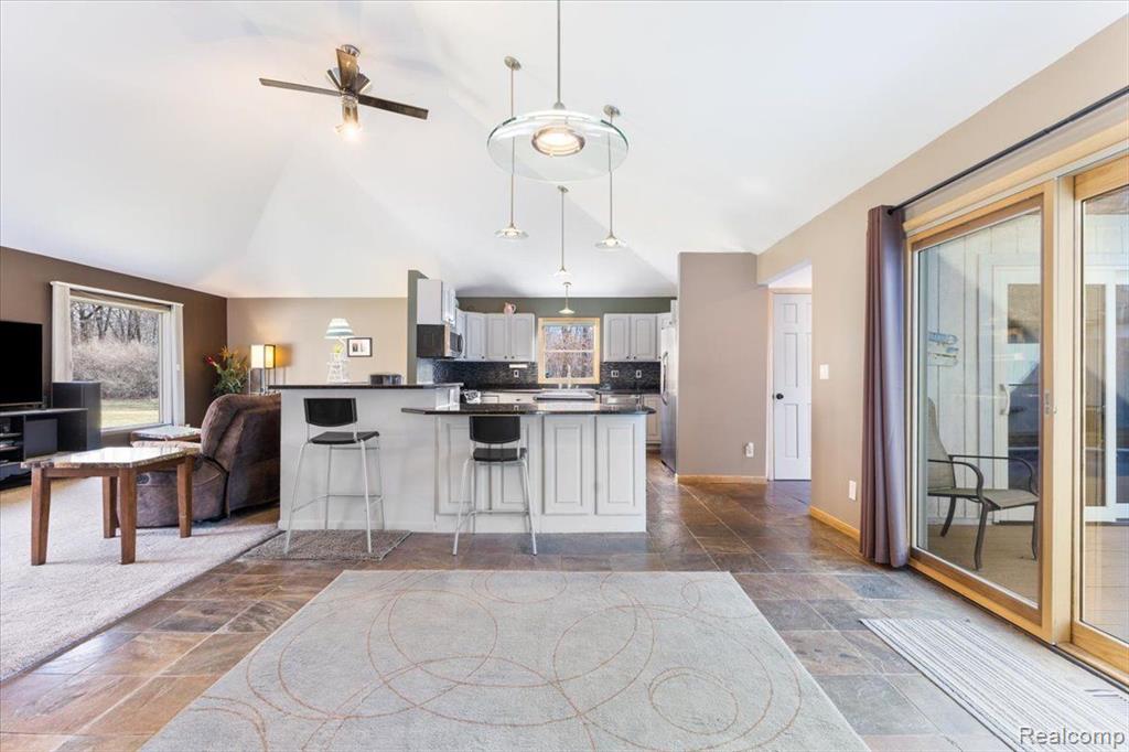 572 CASEMER Road, Lake Orion, MI — Photo 25