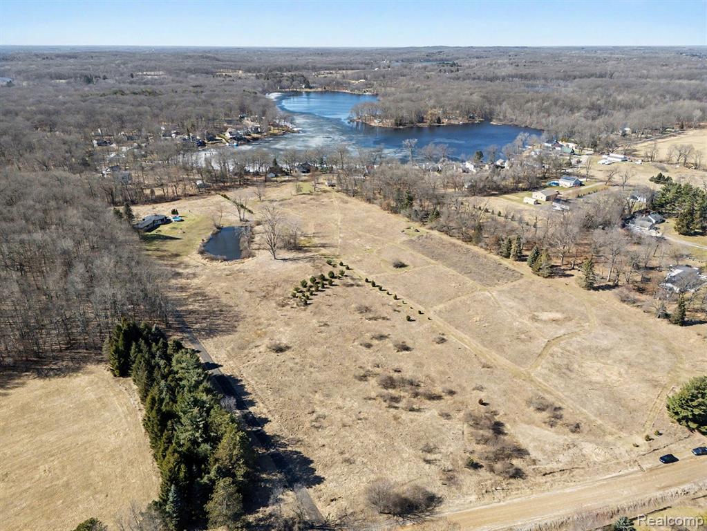 6951 Fish Lake Road, Holly, MI 48442 — Photo 14