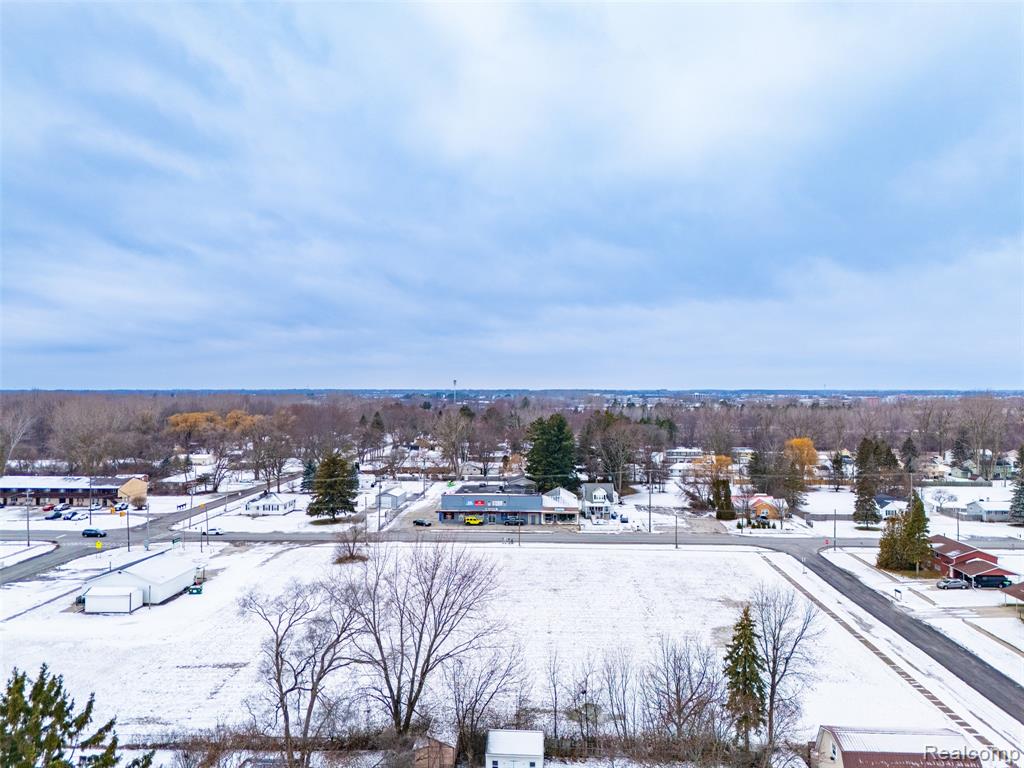 4500 N Michigan Avenue, Saginaw, MI 48604 — Photo 8