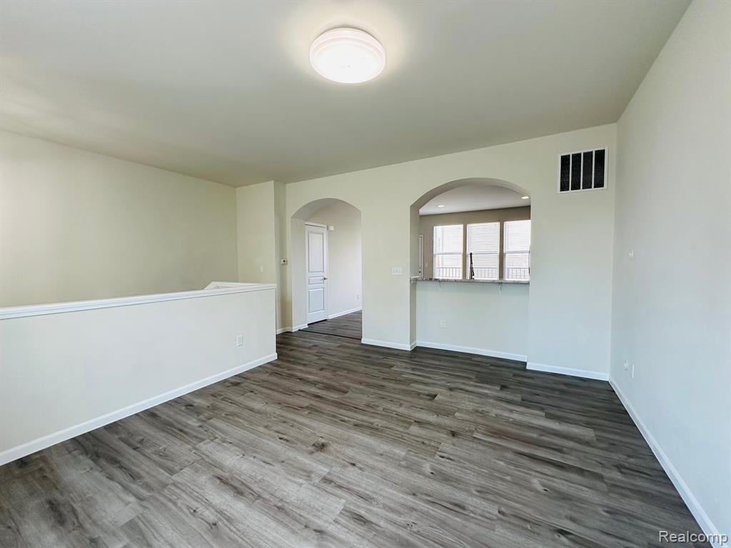 44685 Ellery Lane, Novi, MI — Photo 12