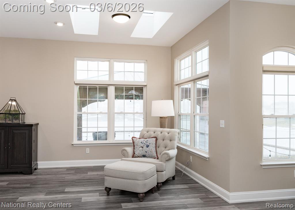 1015 Watersedge Court, Oxford, MI 48371 — Photo 11