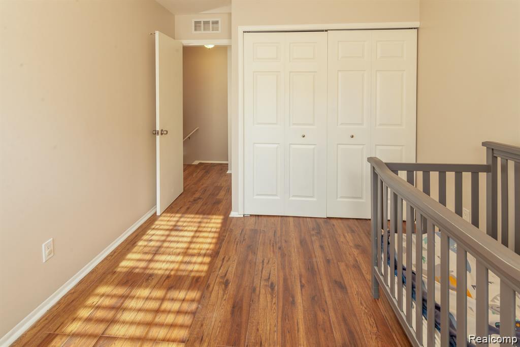 23465 Danberry Lane, Novi, MI — Photo 13