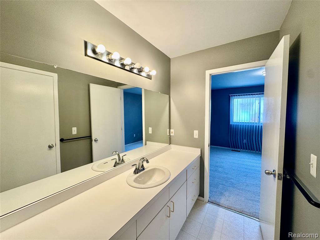 4180 Colorado Lane, West Bloomfield, MI — Photo 21