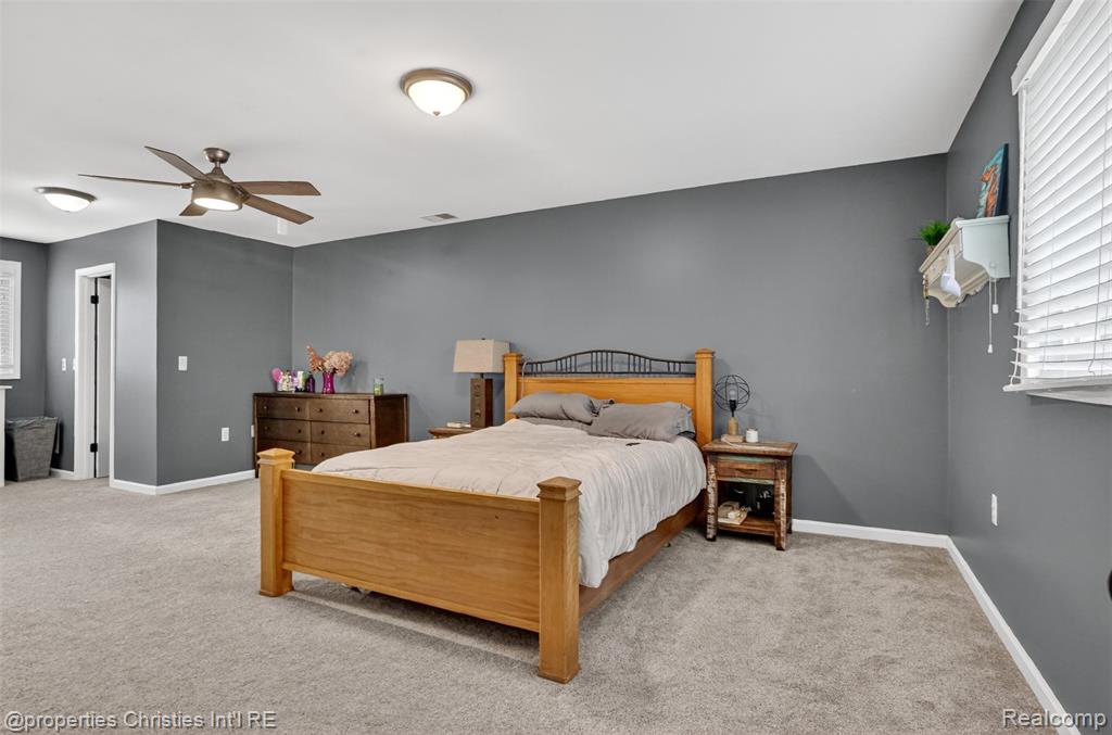 10219 Lakeside Drive, White Lake, MI — Photo 21