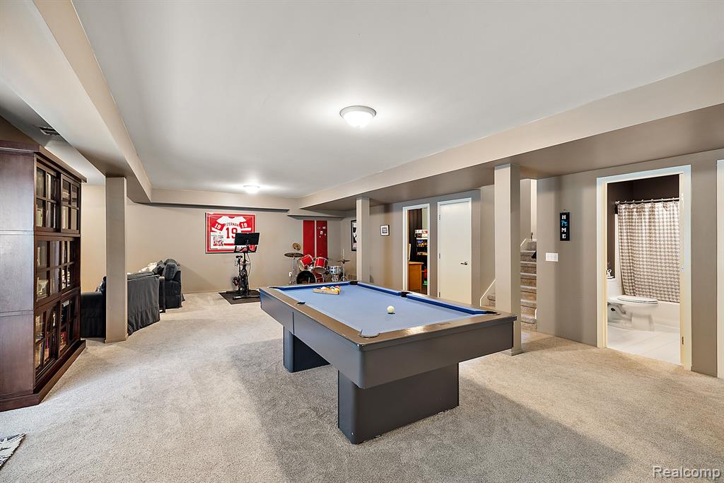 733 LONGFORD Drive, Rochester Hills, MI 48309 — Photo 63