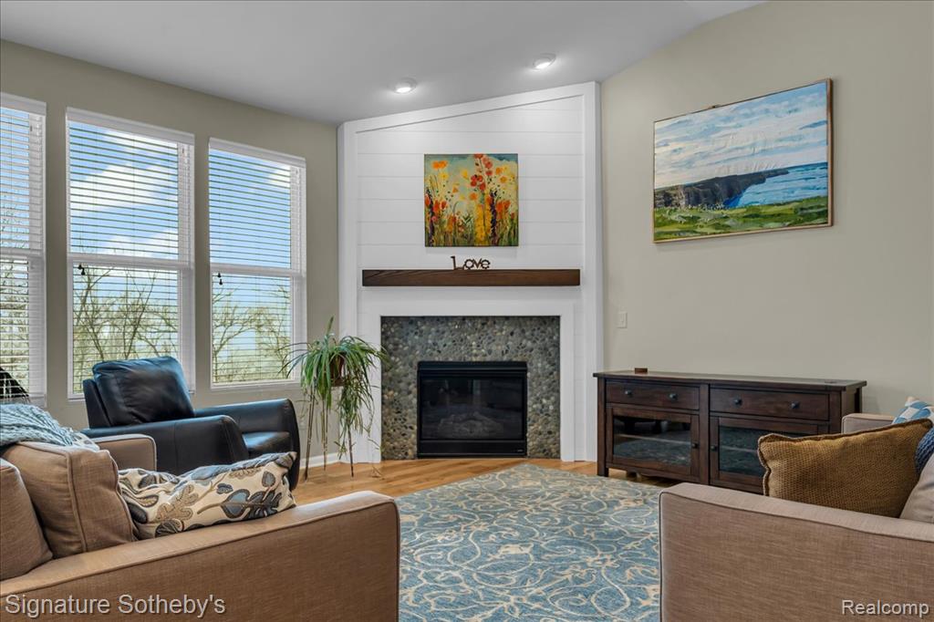 327 Bozeman Court, Howell, MI 48843 — Photo 9