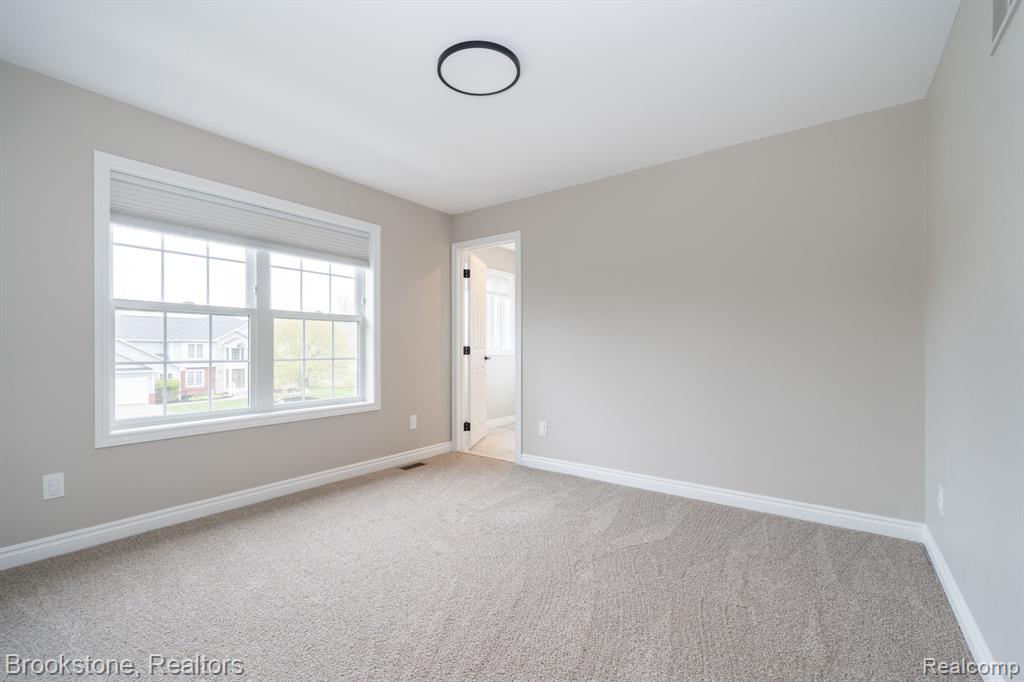 1728 John Paul Court, Oxford, MI 48371 — Photo 37