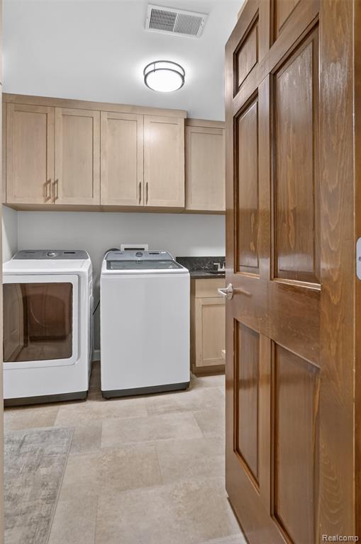 13749 Merrie Meadow Lane, South Lyon, MI 48178 — Photo 21