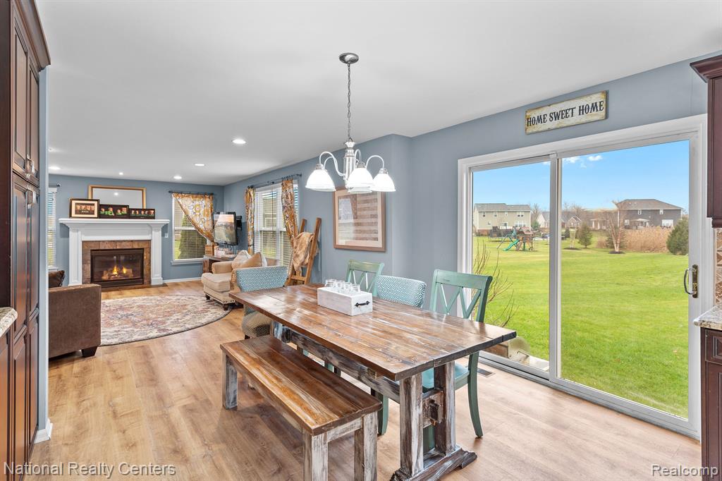 316 Lenox Lane, Brighton, MI 48114 — Photo 16