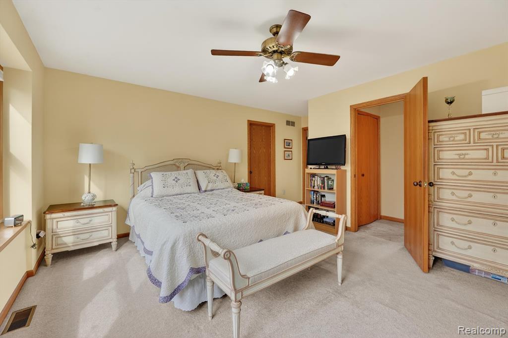7798 Lee Road, Brighton, MI 48116 — Photo 24