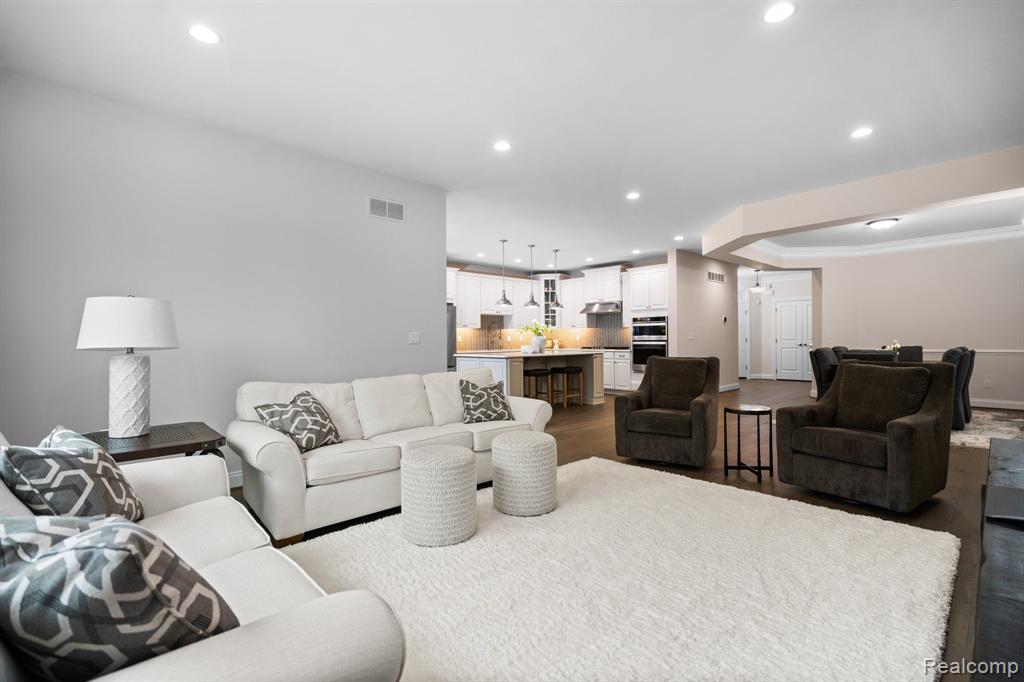 23959 SEMINOLE, Novi, MI — Photo 20