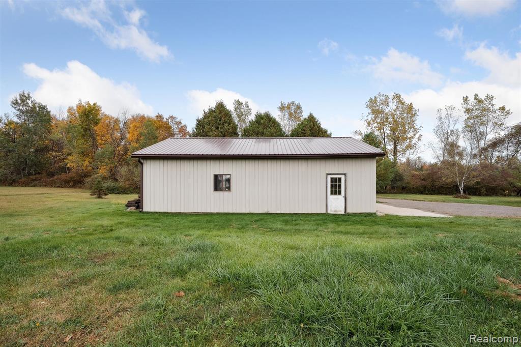 8031 Abbott Road, Brown, MI 48416 — Photo 50