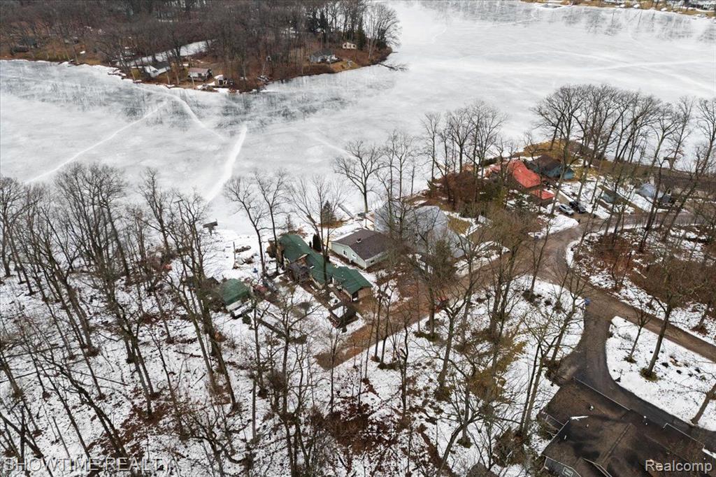 6739 BIG TRAIL Road, Holly, MI 48442 — Photo 33