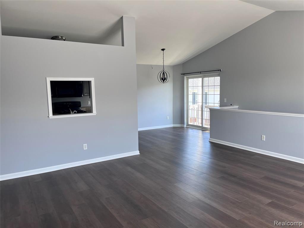 2604 Riversedge Drive, 10, Saline, MI 48176 — Photo 4
