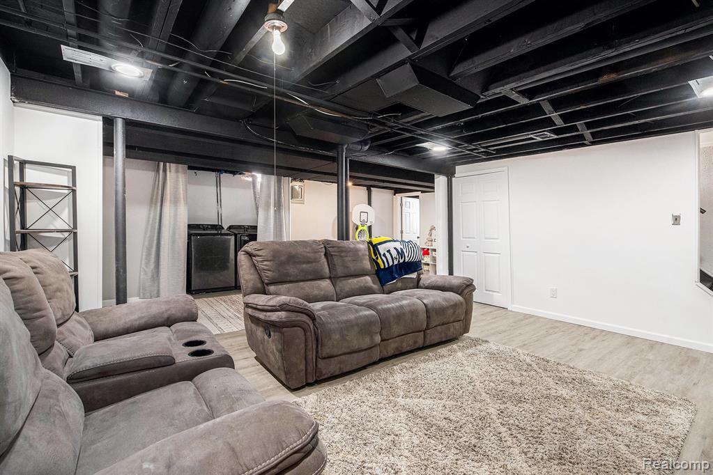 43607 Ryegate Street, Canton, MI 48187 — Photo 25