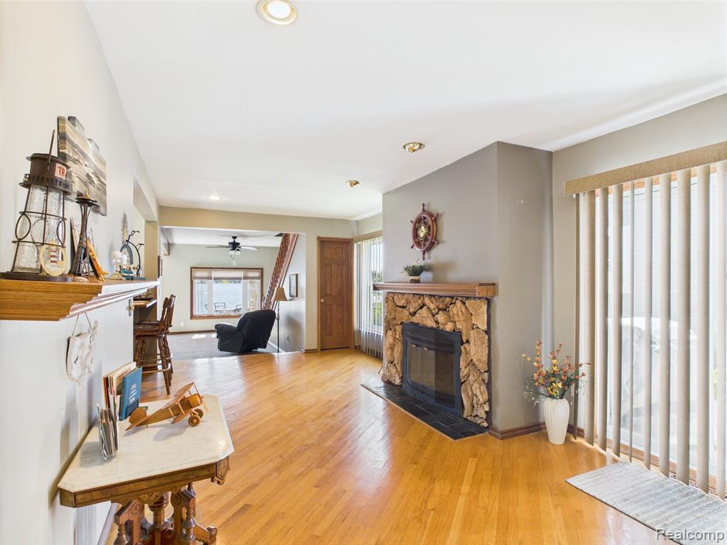 480 PENINSULA Drive, Columbiaville, MI 48421 — Photo 7