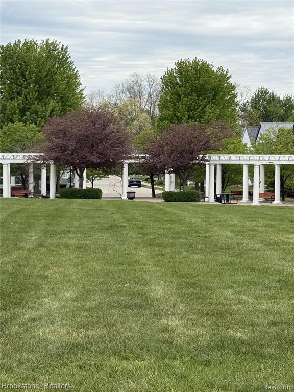 185 Amys Walk, Auburn Hills, MI 48326 — Photo 46
