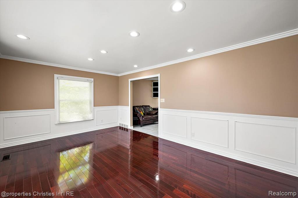 6628 Heather Heath, West Bloomfield, MI — Photo 12
