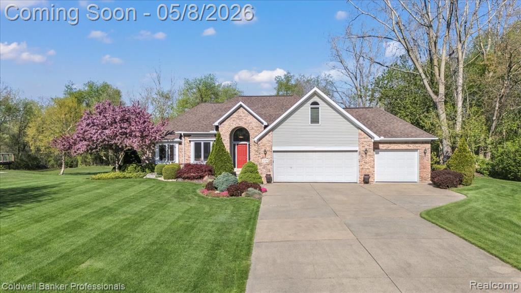 2243 Ridgemoor Court, Burton, MI 48509 — front exterior