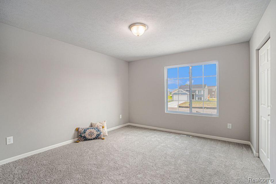 7107 TIMBERLINE Drive, Flint, MI 48507 — Photo 25