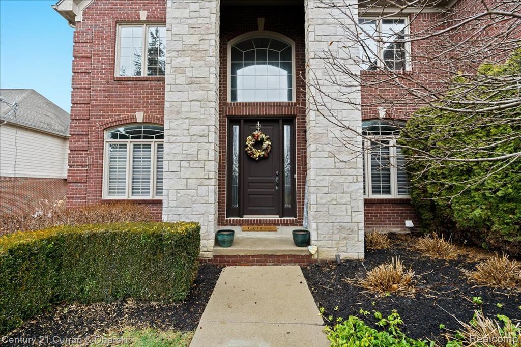 46782 Merion Circle, Northville, MI 48168 — Photo 2