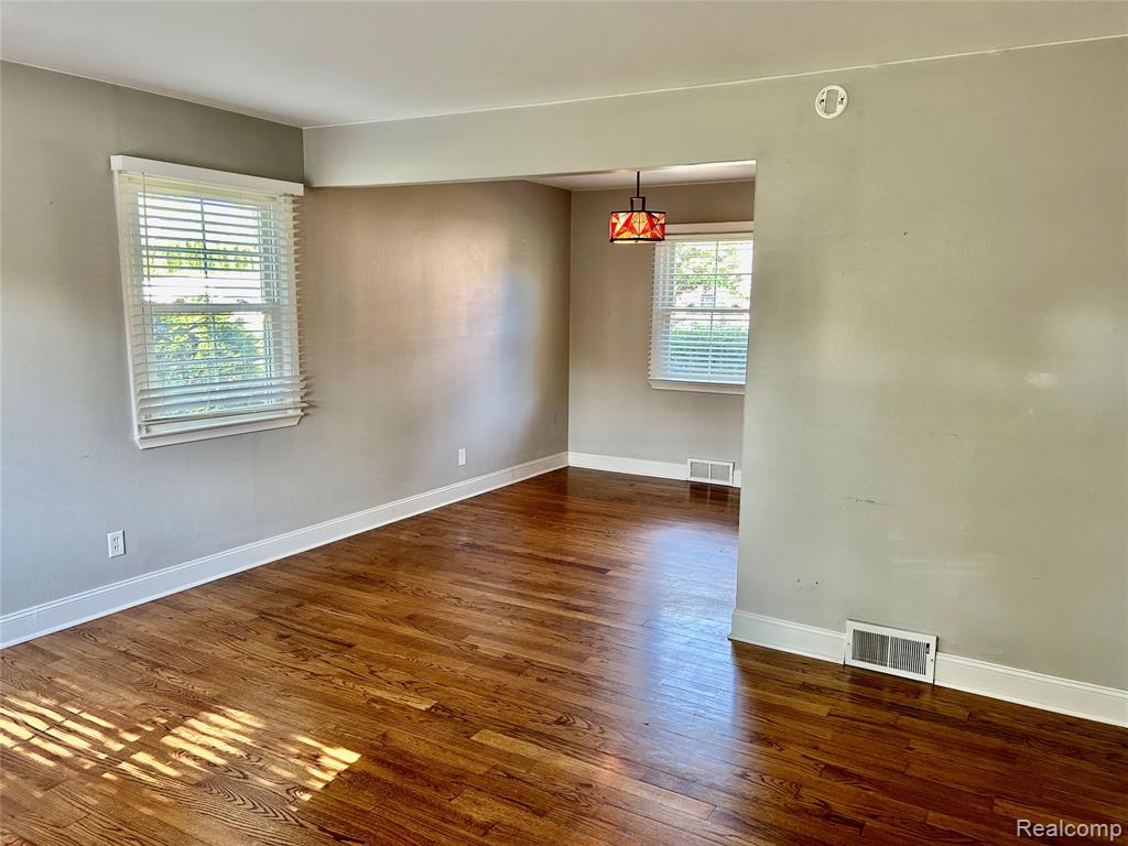 718 Graefield Court, Birmingham, MI 48009 — Photo 3