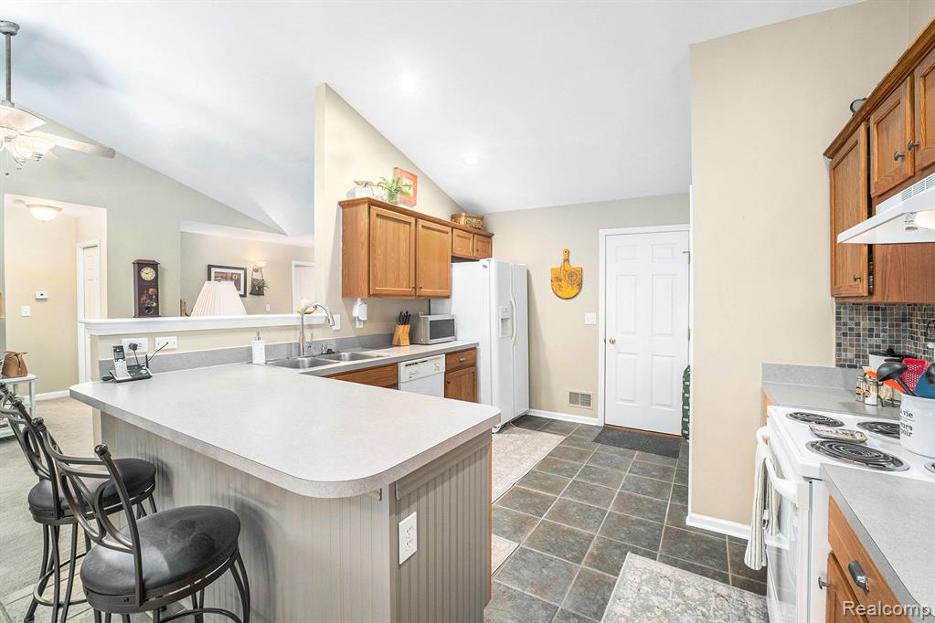 9086 Spring Brook Circle, Davison, MI, 48423