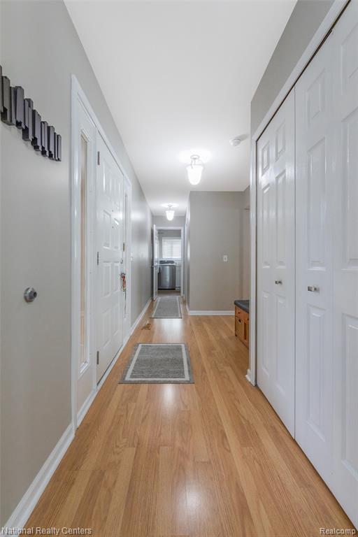 40703 Olympia Drive Drive, Sterling Heights, MI 48313 — Photo 10