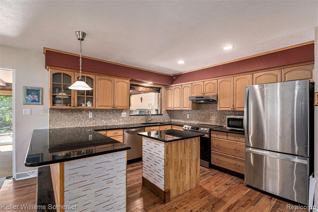 3983 NORMANWOOD, West Bloomfield, MI 48323 — Photo 9