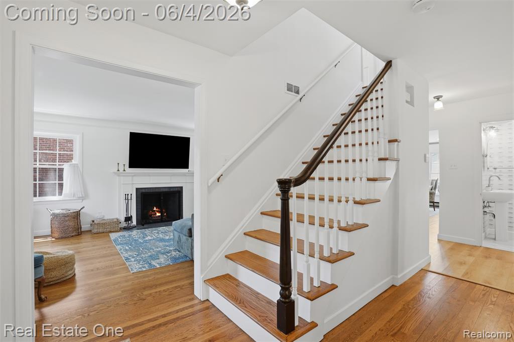 448 Allard Avenue, Grosse Pointe, MI 48236 — Photo 7
