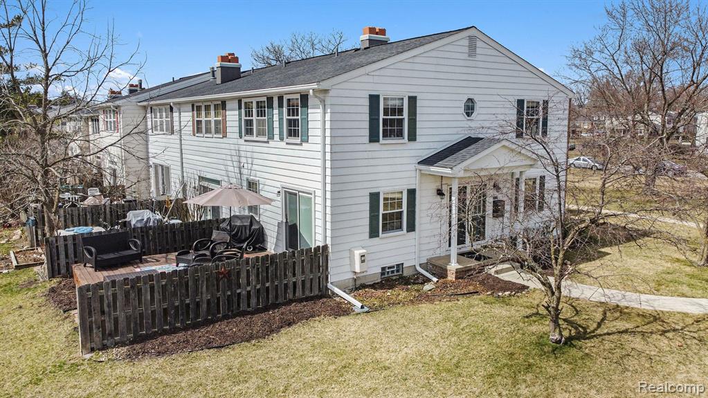 19338 OLD BRIDGE Court, Northville, MI 48167 — Photo 24