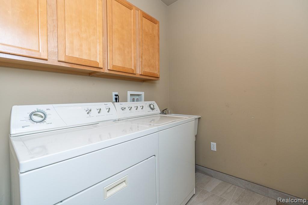 2230 Palmetto, Commerce Twp, MI 48382 — Photo 13