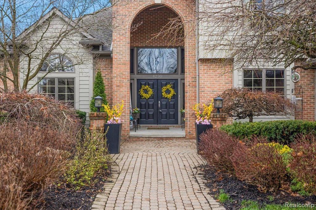 4250 SAINT ANDREWS Street, Howell, MI 48843 — Photo 7