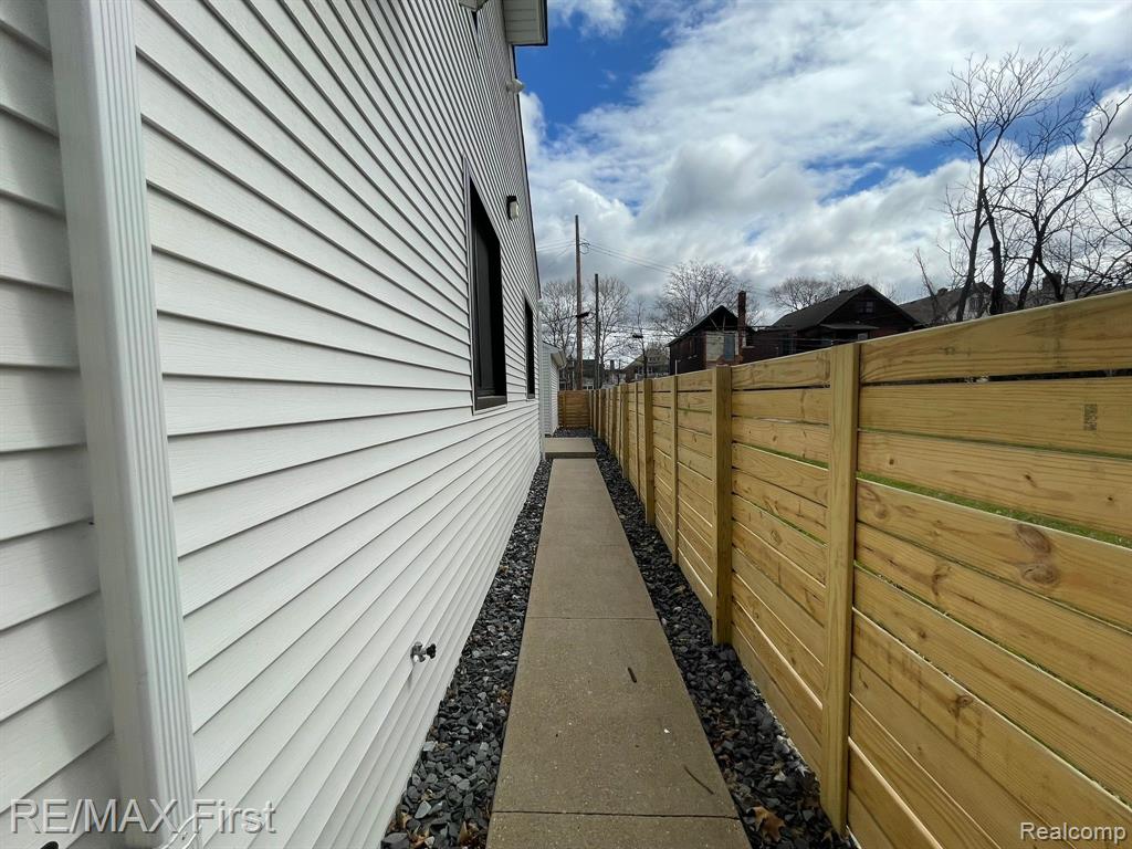 5268 AVERY Street, Detroit, MI 48208 — Photo 26