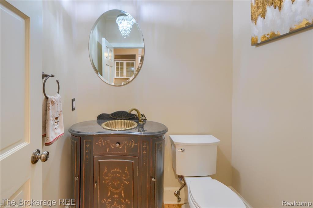 5475 Woodfield Parkway, Grand Blanc, MI 48439 — Photo 25