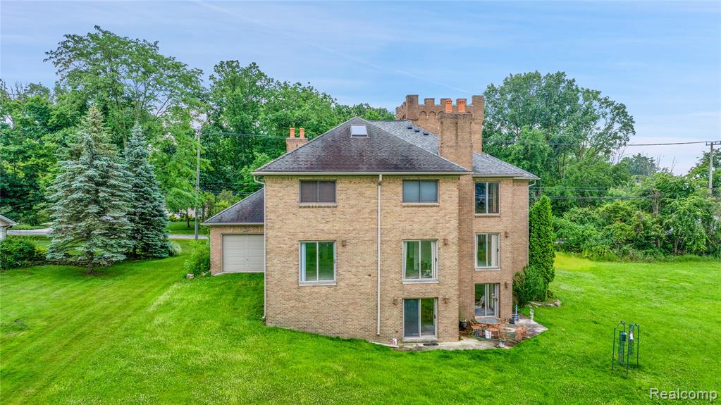 9000 Ferry Road, Grosse Ile, MI 48138 — Photo 8