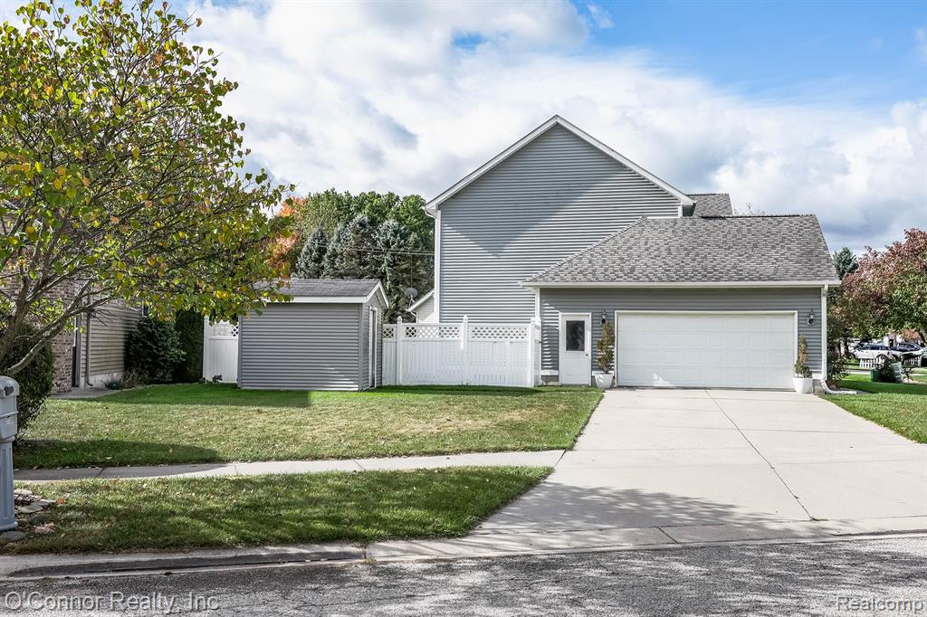 955 Covington, Marysville, MI 48040 — Photo 37