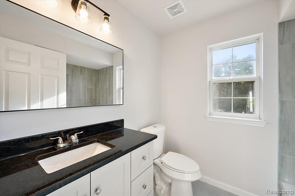 56150 Chesapeake Trail, Shelby Twp, MI 48316 — Photo 28