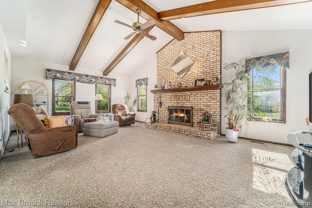 5242 CARDINAL Drive, Troy, MI 48098 — Photo 10