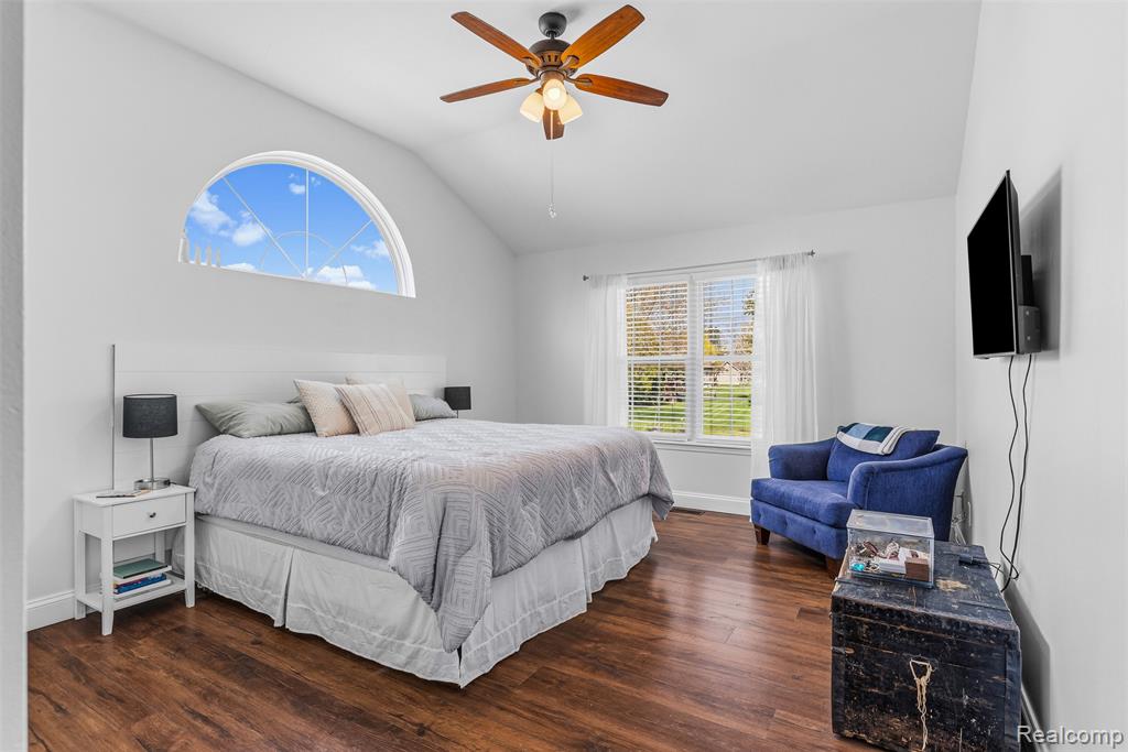 4092 Autumn Wood Drive, Fenton, MI 48430 — Photo 13