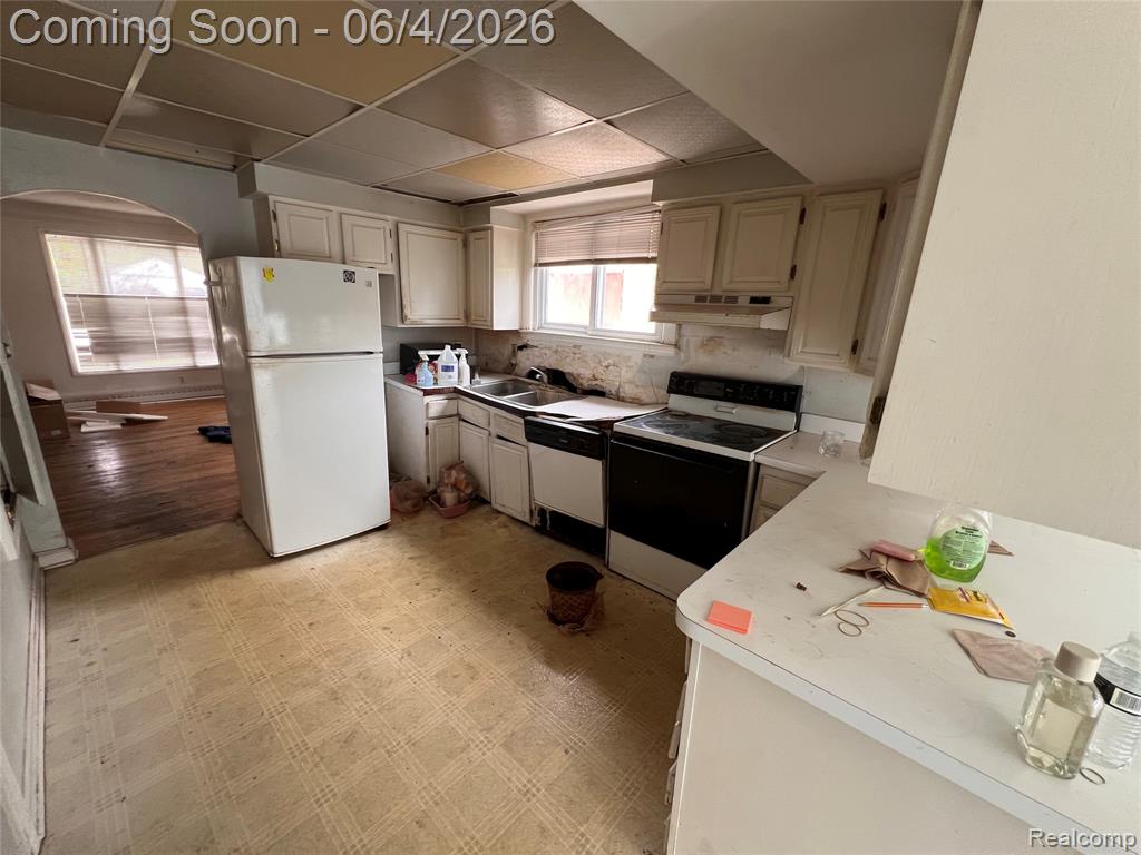 762 Miller Avenue, Rochester, MI 48307 — Photo 4