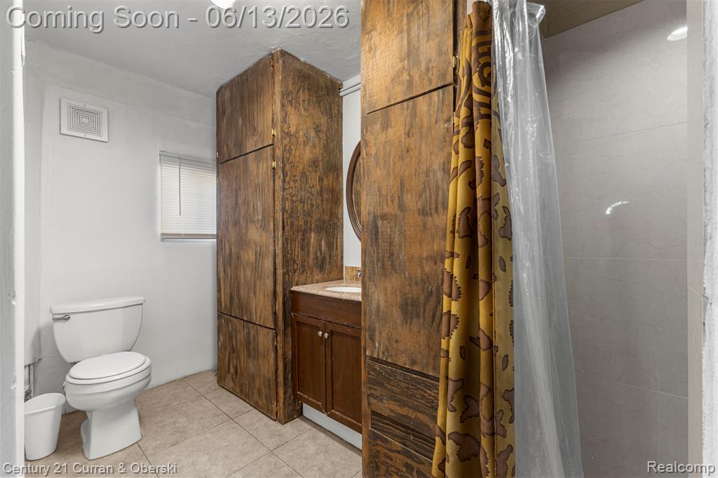 3438 Randall Street, Detroit, MI 48216 — Photo 6