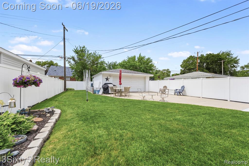 7646 Robinson Avenue, Allen Park, MI 48101 — Photo 23