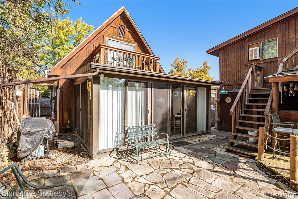 6143 MONROVIA Drive, Waterford, MI 48329 — Photo 18