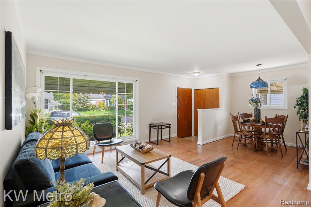 732 Hecht Drive, Madison Heights, MI 48071 — Photo 3