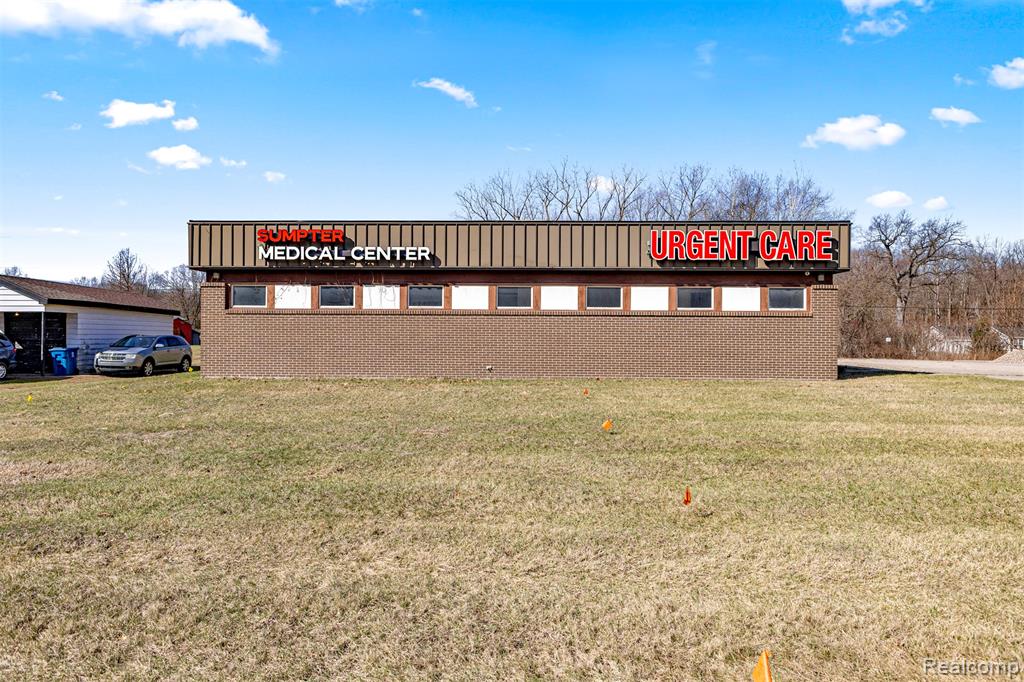 19130 SUMPTER Road, Belleville, MI, 48111
